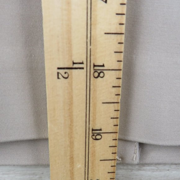 Banana Republic* Women's‎ 1/4 Side Zip 5" Slit Tan/Sand Pencil Skirt~ Size 6 - Picture 7 of 7